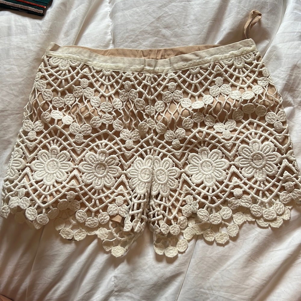 red valentine tan crochet shorts